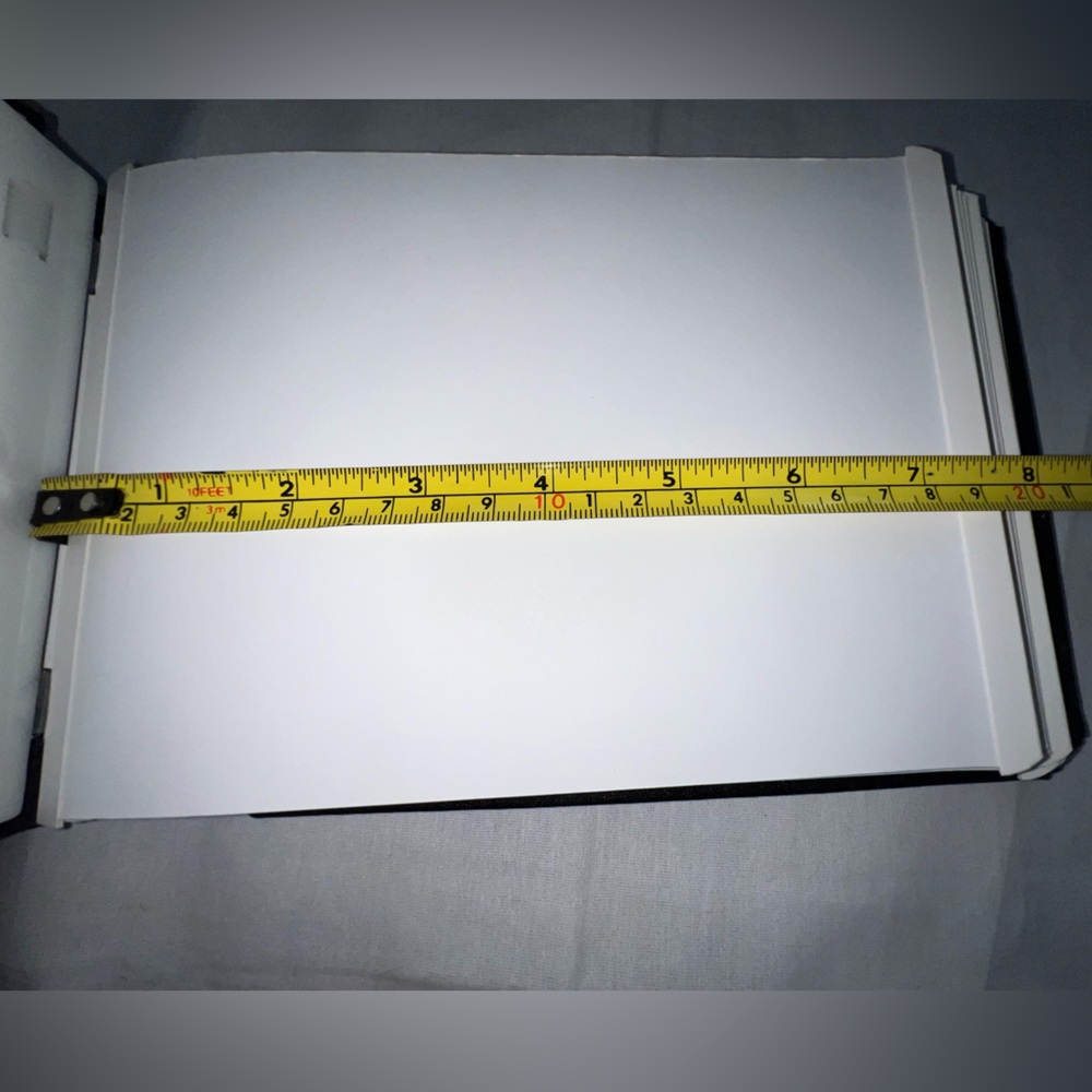 New Creative Memories 5x7 Black Photo Album Includes Unused Pages - Picture 6 of 7